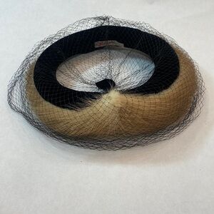 Vintage Betmar Black‎ Veil Hat Pillbox Netting Ring Headband Art Deco fur